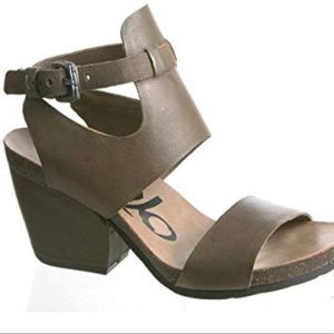 OTBT (Off The Beaten Track) Lee Heeled Sandals